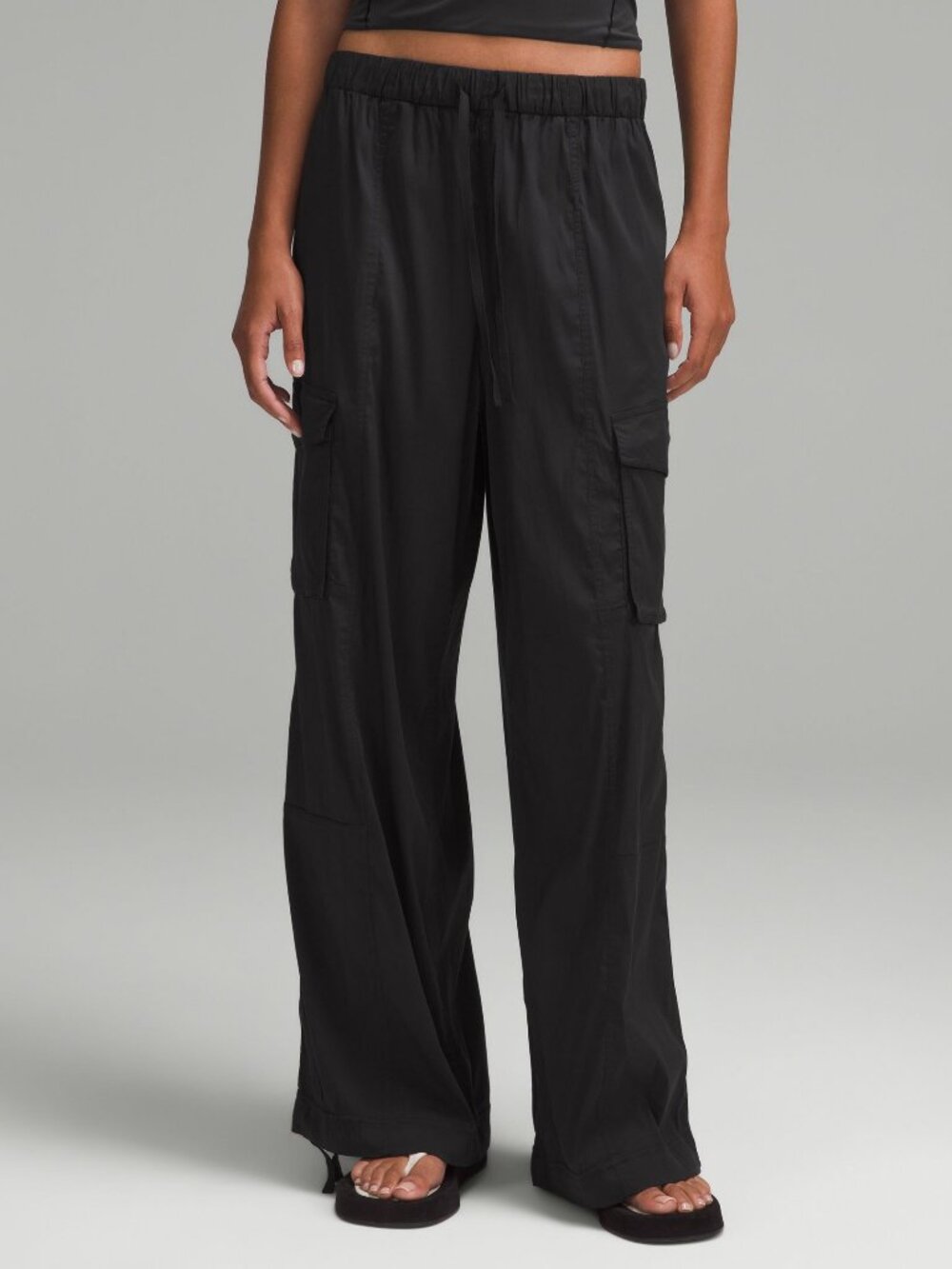 lululemon Lightweight Adjustable Mid-Rise Cargo Pant